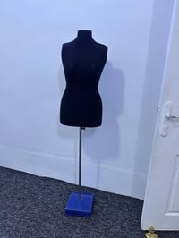 سلاو  ٥دانە لە م بوکە لانە بۆفرۆشتن ژێری ئیستیلە ئە توانی بە رزونزمی ب...