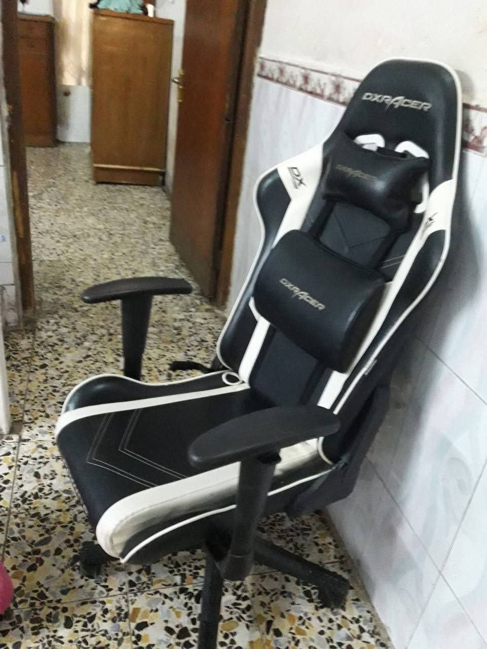 كرسي  ..كيمنك...
كلشي  نظيف  ..للبيع...


**إذا كنت صاحب هذا الإعلان وتريد حذفه لأي سبب، رجاءا أرسل رسالة إلى الدعم الفني**