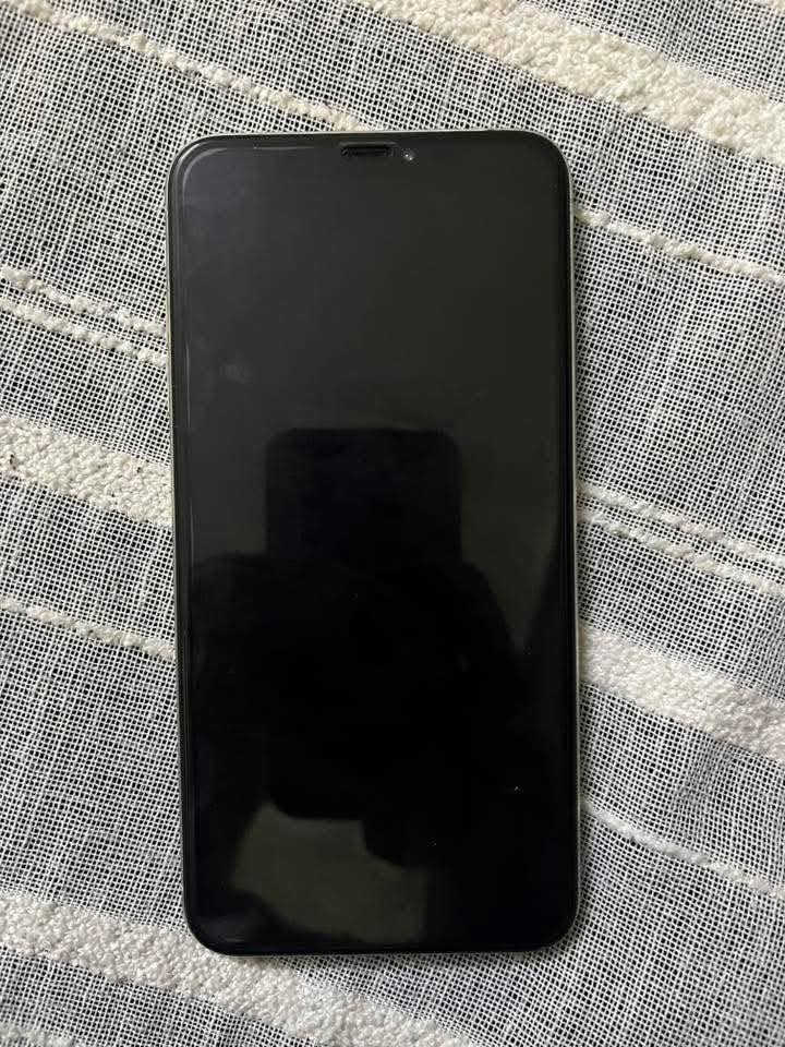 ايفون xs max
بطاريه85

مساحه 256 

واتر بروف مافتحش قبل كد معاه كل مشتملاته ومعاه ضمان سنه وحق استرجاع 30 يوم

السعر:6500

للتواصل :

01201869504


**إذا كنت صاحب هذا الإعلان وتريد حذفه لأي سبب، رجاءا أرسل رسالة إلى الدعم الفني**