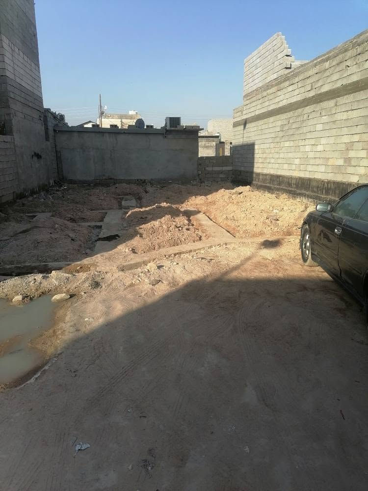 قطعة أرض وقف سني  للبيع في  حمدان منطقة كوت ثويني قرب الشارع الفوك
منطقة كلش حلوة هادئة ومرتبة وجديدة
القطعة تحتوي علئ بتلو بس ٣ غرف واستقبال وكراج وحديقة وصحيات ومناور ٢ الشارع ١٠ متر
معروضة ٢٩ مليون وبيها مجال قليل
للإستفسار التواصل علئ الرقم 077‪05626380 البصرة, العراق


**إذا كنت صاحب هذا الإعلان وتريد حذفه لأي سبب، رجاءا أرسل رسالة إلى الدعم الفني**