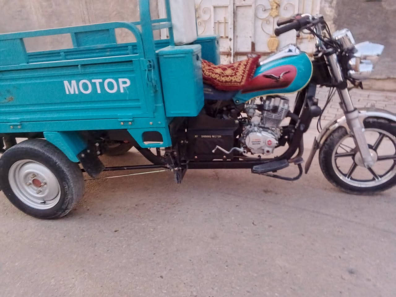 السلام عليكم ستوته البيع مديل2023 اوراق مكتب حسين متواجد على الفيس
رقم *********** السعر 2350 وبيه مجال
