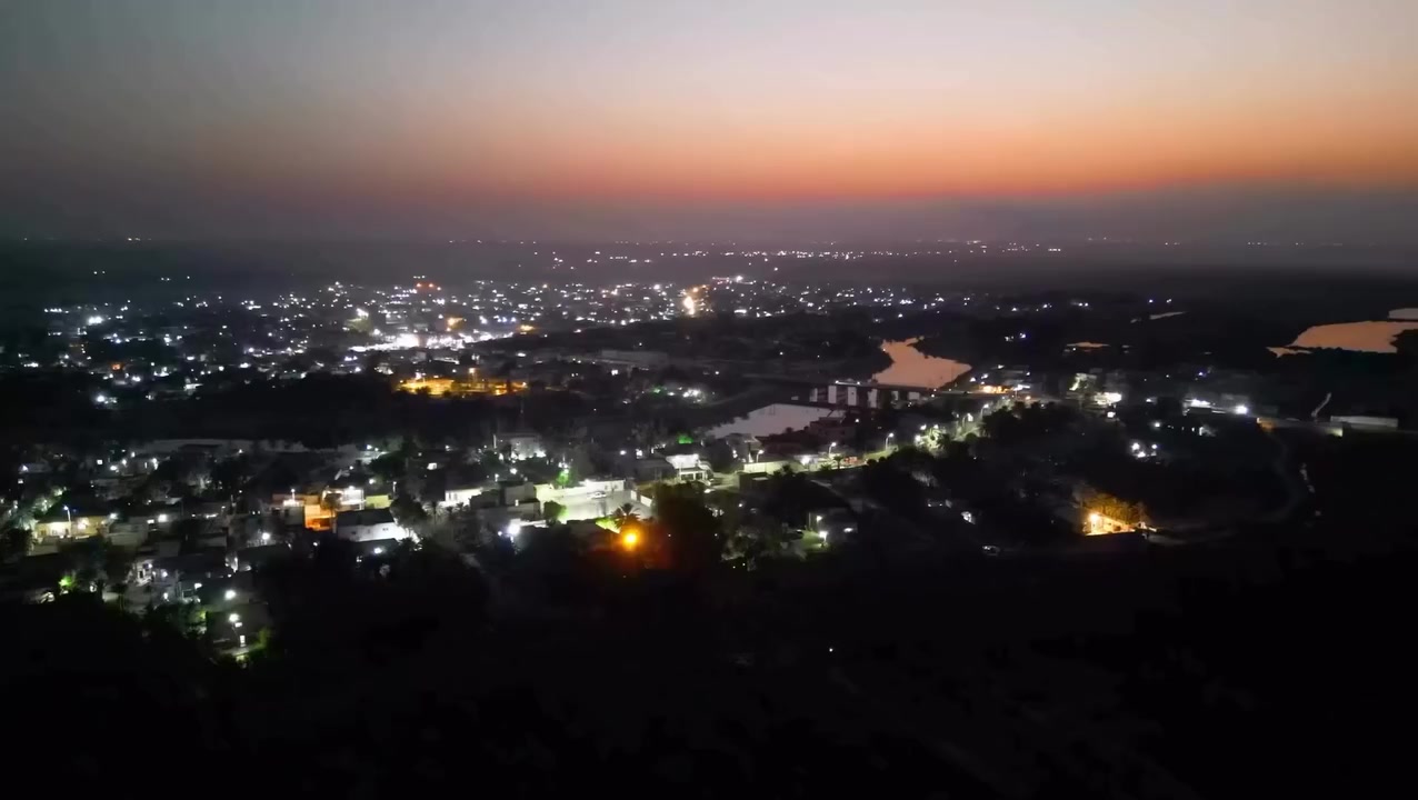 درون من شركة DJI للبيع
DJI SPARK

كامرة 4K كمبل تصوير يخبل
بيها تتبع اشخاص وسيارات وغيرها
تصوير احترافي

حساسات اصطدام اكثر من 5 بيها

ثبات قوي جدا ضد الرياح جيروسكوب داخلي
 
مروحة تبريد بيها تطير بلصيف طبيعي
جبتلها ريش وبطارية جديدة لوك بعدهن

للاستفسار التواصل خاص


**إذا كنت صاحب هذا الإعلان وتريد حذفه لأي سبب، رجاءا أرسل رسالة إلى الدعم الفني**