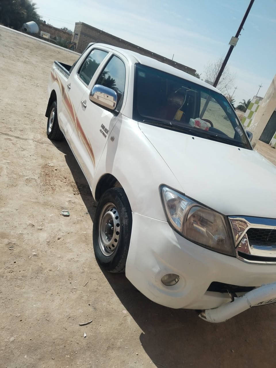 البيع بيكم فلانوزه 2010 كويتي سياره جهازه برغي مانقصه مكينه وكير وحداديه وتبريد سياره بيه جملغ امامي وباب بارد موضح بصوره خلف راكب رقم ذيقار دولي بسمي السعر 145 وبيه مجال بصيط غير متوجده على فيس رقم الهاتف *********** المكان السماوة الهلال
