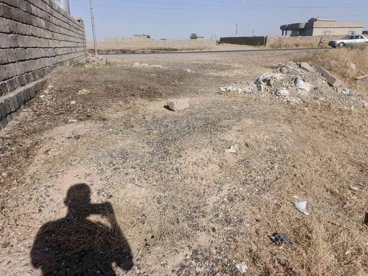 السلام عليكم
قطعة ارض للبيع في قرية شكرا الشارع الرئيسي الشارع العام 
قطعة ارض تجارية. المساحة: الطول 18 والعرض 18

السعر على الشوف. 
ترهم مقدمة زينه وبالشهر. 

الشراي يتصل على الرقم 
*********** اسيا 
***********زين
