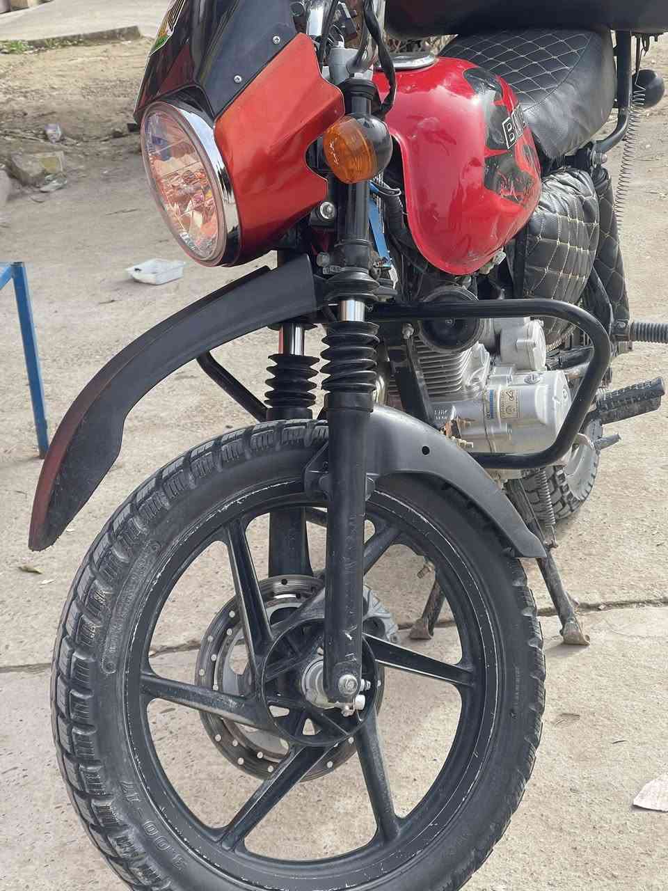 بوكسر مديل٢٣ مكينه مال إيراني ٥كير بيه تبخير دراجه سلف هندر كله شغال مكاني سبع البور رقمي *********** ب٧٥٠ رايده
