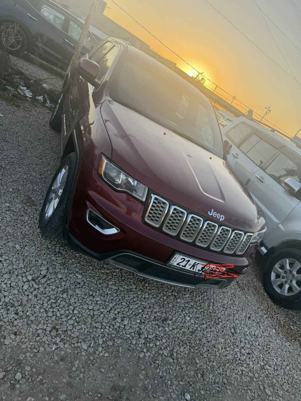 للبيع جيب مديل 2022 ماشيه 71 ألف رقم سليمانيه دولي بأسمي الحادث جاملغ وبنيد المكان كربلاء المقدسه طوريج مواصفات جنطه كهرباء وبيها بعد مواصفات بسيطه السعر 245 وبيها مجال بصيط ***********
