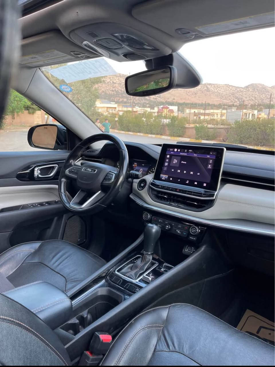 بِسْمِ اللَّهِ الرَّحْمَنِ الرَّحِيمِ
Jeep Compas Limited
2022
65 000km
ڕەقەم سلێمانیە 
تب:سەیارەکە بێ بۆیاخە بێ ئێڕباگە
بەس تەعدیلێکی کەمی هەیە
هی مەعرەز نیە و زۆر زۆر پاکە هەموشتێکی مەزبووت بێ کێشە

مواسەفات

کوشن هیتەر
کوشن کارەبا
سوکان هیتەر
تەبرید دوو زۆن
تەبرید مەرکەزی
Auto Start Stop
سوکان ڤۆلیۆم 
برێک بەسمە
بەسمە
دەرگا بەسمە
شەغال
راداری پێشەوە
راداری پشتەوە
ئاوێنە رادار
خەتی جادە
پانۆراما 
سەقف ڕەش بیلاد
دەبڵ ئەکسل و قفڵ ئەکسل
مۆدی بەفر و قوڕ و لم
وە زۆر مواسەفاتی تر سەیارەکە فول مواسەفاتە
سەیارەکە ڕەقەمە و هەموو شتێکی تازەیە

نرخ:١٥٥
***********
+9647501282008 أربيل, العراق
