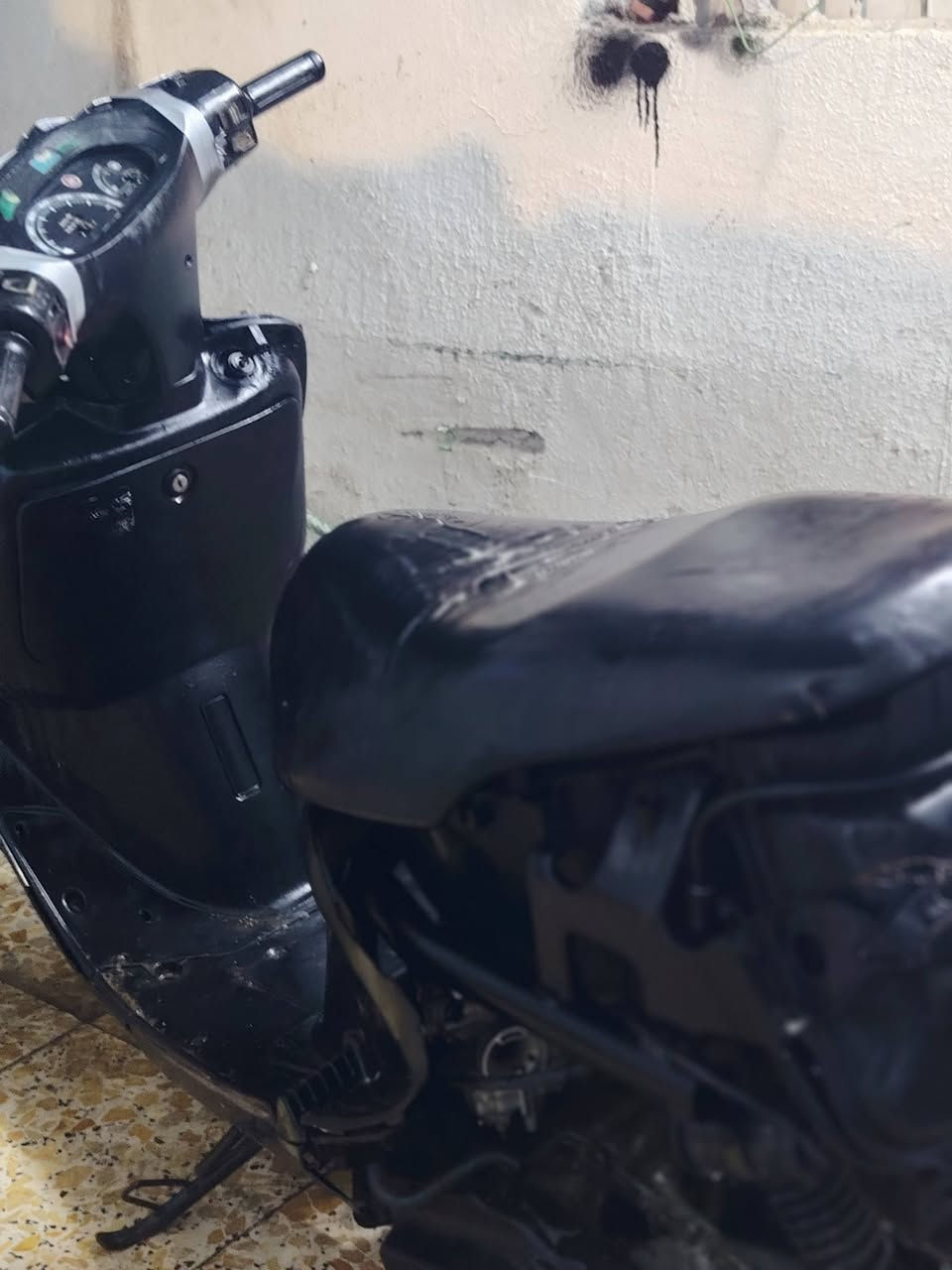 دراجه فراشة حلوه وسريعة مفتوحة مرتين بساتم وولفات الدراجه حلوه ونضيفه تخبل وتكد وياك وقت طويل وعطلاتهه بسيطه وخفيفه وكل شهر شهرين يلا تعطل وعطل خفيف يعني السعر 300 وبي مجال شي قليل للشراي مو شراي ارجوك لاتدخل خاص للتواصل واتساب ***********
