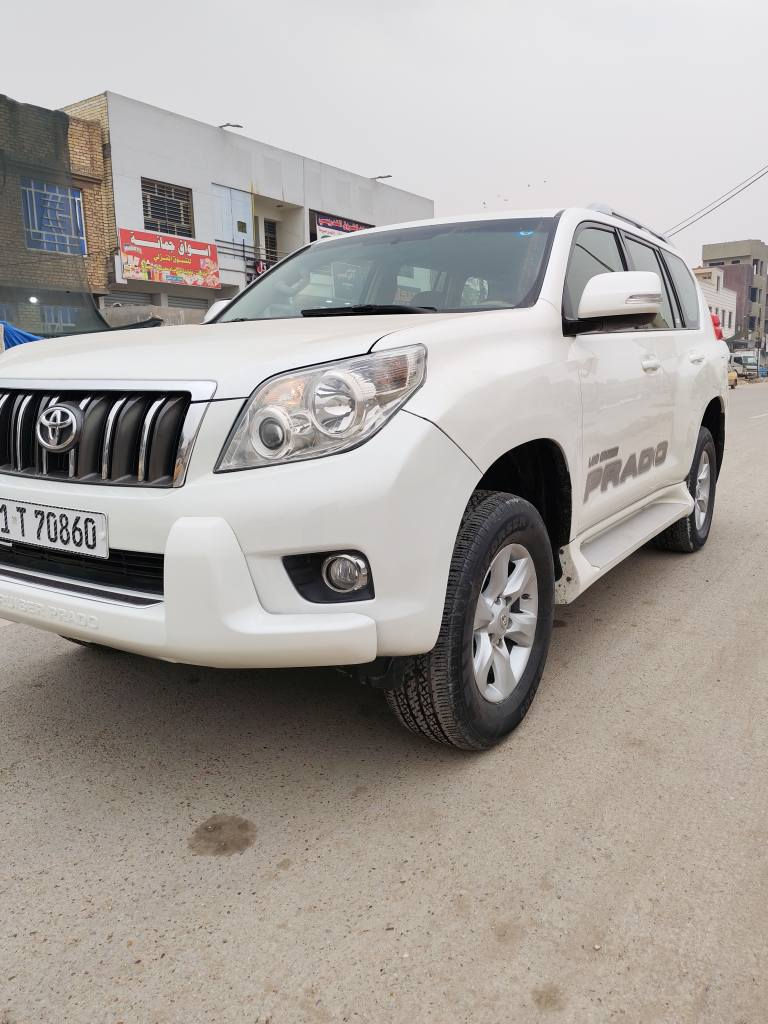 برادو 2011 خليجي مكفوله كفالة عامة لا ضربه ولا صبغ فقط بارد في جاملغ الامامي السونار في المنشور لون ابيض لؤلؤي
السعر 210$وبيه مجال حك جيه بسمي شخصيآ
مواصفات نص فول مكينه ٢٧٠٠ شاشه كبيره اندرويد تبريد لمس ثلاجه داخليه مري شفط تحكم ستيرن كامره خلفيه نضام ايكو اقتصاد بانزين مانع الانزلاق حساسات خلفيه اشاير بلمري ٧ راكب ٣قطع تبريد فورويل درايف داخل بيجي وبيها مواصفات اكثر سياره ماشيه ٢٨٦ سياره رقم بغداد جديد هزه وفحص جدد سنويه ٢٠٣٠ تحويل ثاني يوم عنوان بغداد 
للستفسار *********** بغداد, العراق
