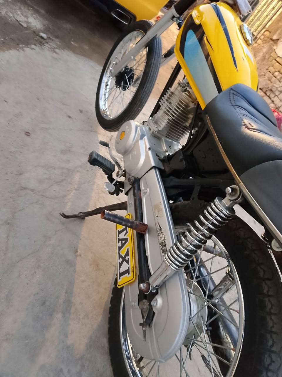 للمراوس او للبيع حسب القناعه بدون 
مكاني عماره ماجديه 
تفاصيل خاص ***********
