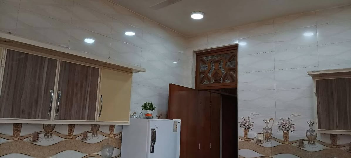 دار للبيع
دار للبيع بمساحة 300 متر
الواجهة 15 متر × النزال 20 متر
🔹 يتكون من:
غرفتين
هول واستقبال
مطبخ
صحيات داخلية وخارجية
🔹 سند 25 زراعي
🔹 متوفر كافة الخدمات
🔹 الشارع مبلط لغاية الباب
🔹 بناء حديث ومنطقة منظمة
📞 للاستفسار الاتصال على الرقم:
***********
