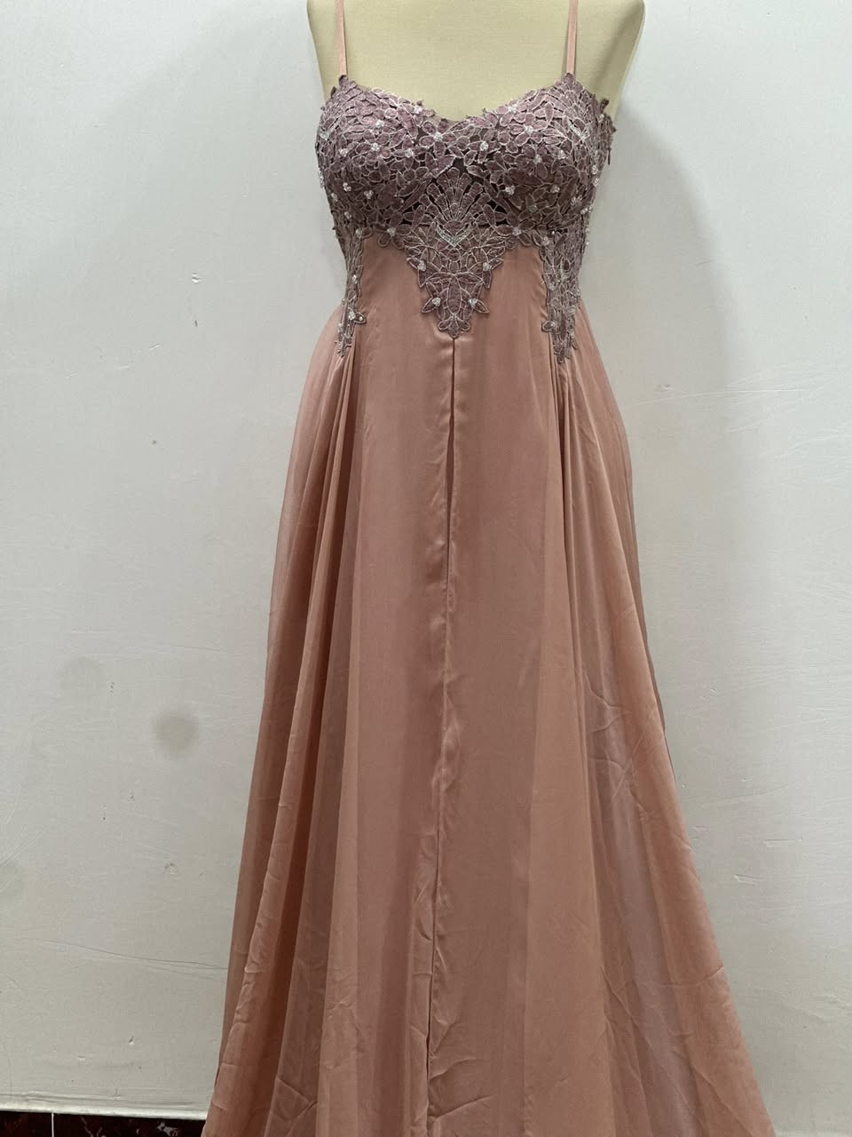 متوفرات عندي واسعار مناسبه كلش وعندي بعد الي تريد


**إذا كنت صاحب هذا الإعلان وتريد حذفه لأي سبب، رجاءا أرسل رسالة إلى الدعم الفني**