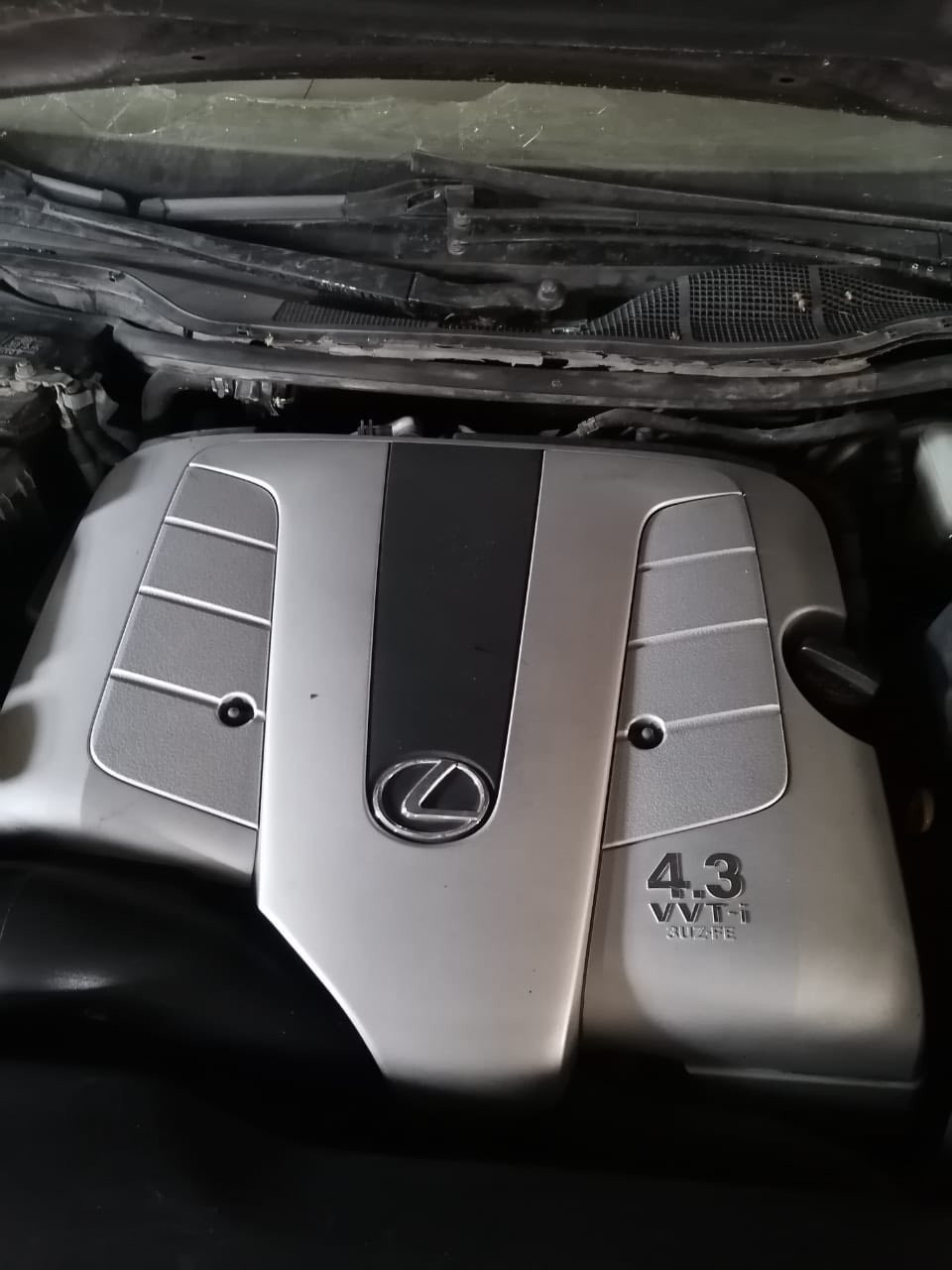 اشياء کامل لیکزز لس ٤٣٠ ٢٠٠٤-٢٠٠٦
***********

***********
