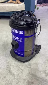 مكنسة كهربائية • استخدام بسيط • قرب مستشفى العباس الاهلي