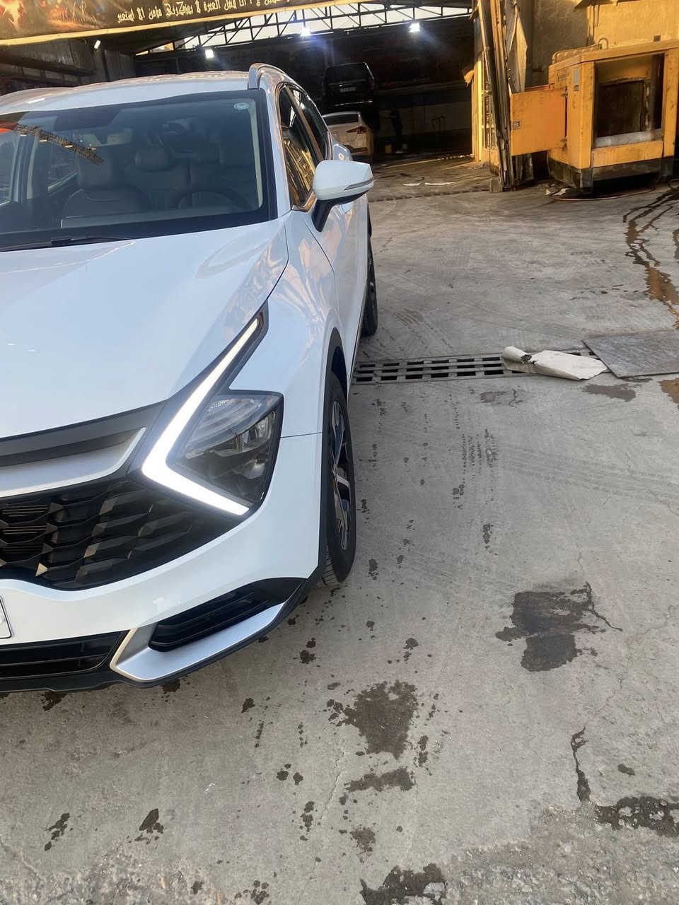 سلام عليكم كيا سبورتج خليج مكفوله مديل 2025 محرك 2000 دوش ماشيه 4000 رقم أربيل بسمي تحويل ثاني يوم السعر 225 المواصفات 🔔
بصمه 
تشغل عن بعد
ردار جانبي
ترحيب عند الاقتراب 
مري شفط
شاشه نفكيشن
كامره
اشاير مري
حساس خلفي
تبريد قطعتين لمس ومنفصل
مريه داخليه تعتيم
حساس مطر
لايت لد 
بكلايت لد
بروجكتر لد
هندبريك بصمه
تحكم جهتين
شفتات ستيران
اوتو هولد
نضام نزول منحدرات

مكاني بغداد البلديات ***********
