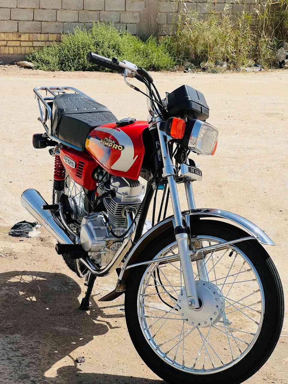 سلام عليكم دراجه شاصي 18 اوراق شرط الترقيم صارله 20 يوم تعمرت سعره مليون و200 وبيه مجال حك الجيه *********** وتساب
