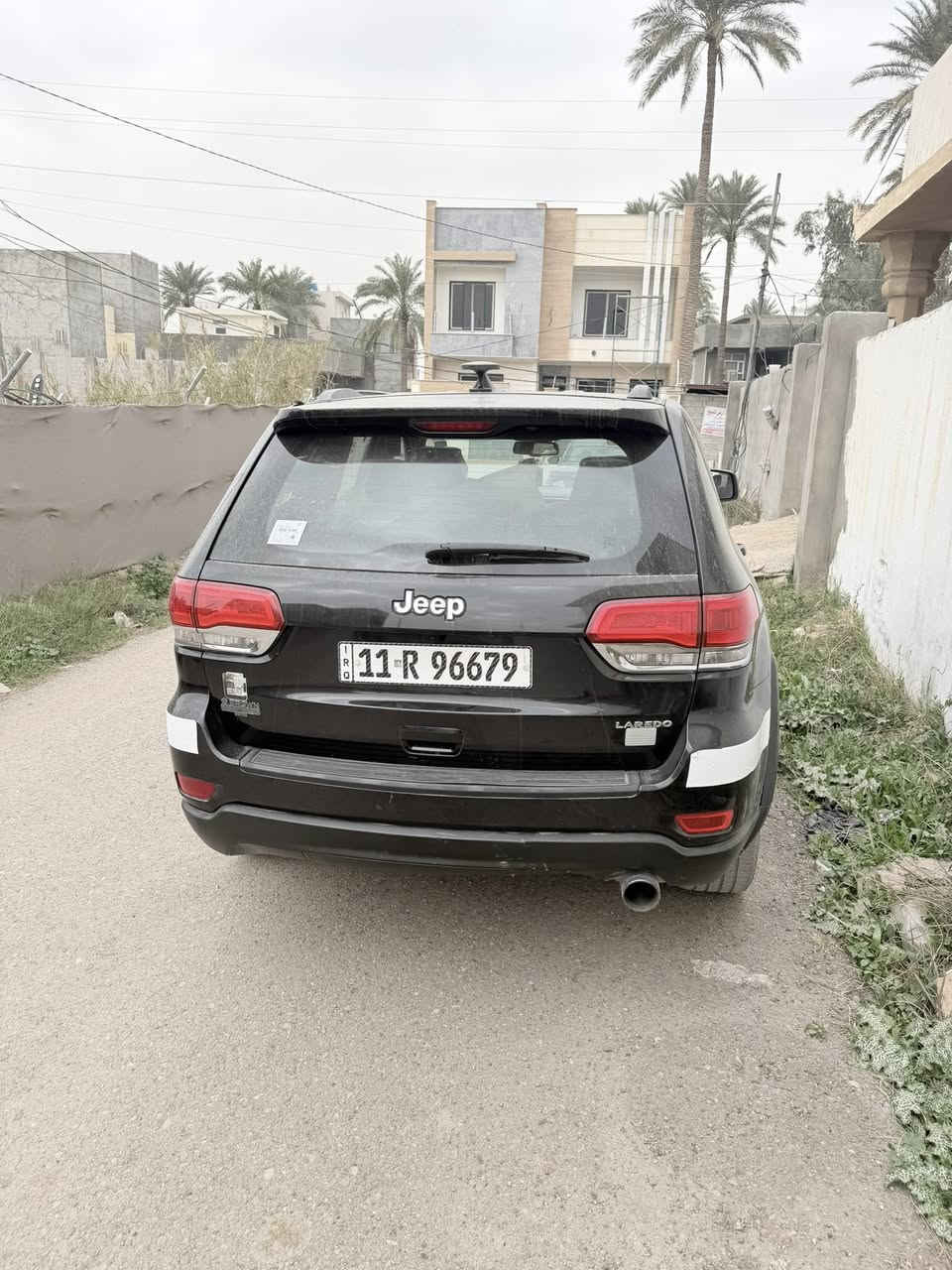 لسلام عليكم…✋
للبيع جيب لاريدو  2014 المرغوب رقم بغداد انگليزي مشروع وطني هزه جديده تحويل شوكت ميعجبك 
صبغ بيها بنين لببتين شويه بدون ارباك 
مواصفات السياره
محرك 6 سلندر 3600 
بصمة تشغيل + بصمة أبواب
كشنات الاماميه كهرباء 
شاشه لمس
بلوتوث
مداخل أواكس ويو إس بي
كاميرا خلفيه محيطيه 360 درجه
حساس خلفي
تحكم ستيرن كل الجهات
مثبت سرعه
نظام ايكو تقليل صرف البنزين
گير طياره 8 نمر
نظام سبورت S
فور ويل 4*4
فتحة سقف
داخل بيجي
تخم تاير جديد 
ويل 18 بلادي
بگ لايت LED
دخول ذكي
أشاره بالمرايه
مري الداخليه معتمه ومري الجانبيه حساسه للضباب تعمل تلقائياً
شفتات بالستيرن
تبريد قطعتين ثلج مركزي
إشارة ترحيب
أناره داخليه LED

فتح وغلق الصندوق عن بعد
السياره ع إيدي عليها ادامه كامله وجاهزه گير ومحرك كفاله وحداديه جديده دهن المحرك جديد أمريكي الأصلي ماناقصها برغي ومتصرف عليها ربع  دينار مكانها ديالى / بعقوبه 
السعر220
للاستفسار ***********
