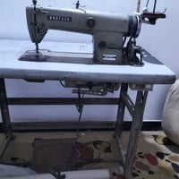 ماكينه صناعي تشتغل نظيفه للبيع هاتف 07726525843