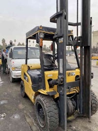 اللبيع رافعه شوكيه 3 طن  3 حركات 3 اسلايتات رقم وسنويه كلاباء  تخم تاي...