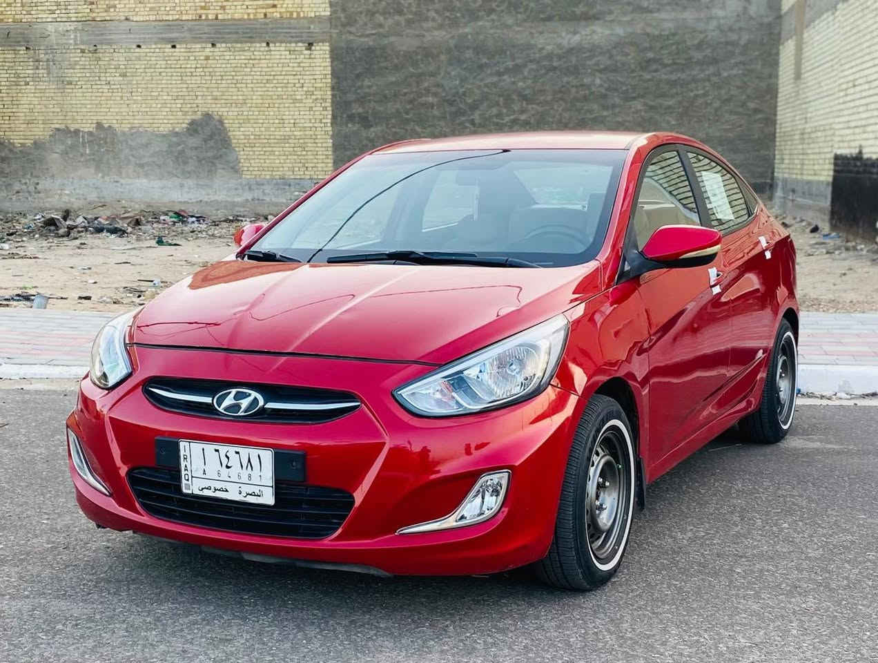 هونداي اكسنت موديل 2016 وارد امريكي بيهه جاملغ وبنيد وبيهه بل عراق صبغ قطعه وحده اثر جراد 
الاستفسار *********** السعر 84 مكينه 1600 وكير مكفولات حداديه تخم تاير  تبريد مواصفات شاشه جبيره كامري دواره شاير بل مري  منظومه زنون السياره جديده وجاهزه بمعنه الكلمه رقم بصره مشروع وطني سنويه ستوهه مجدده 
مكان السياره كربلاء
