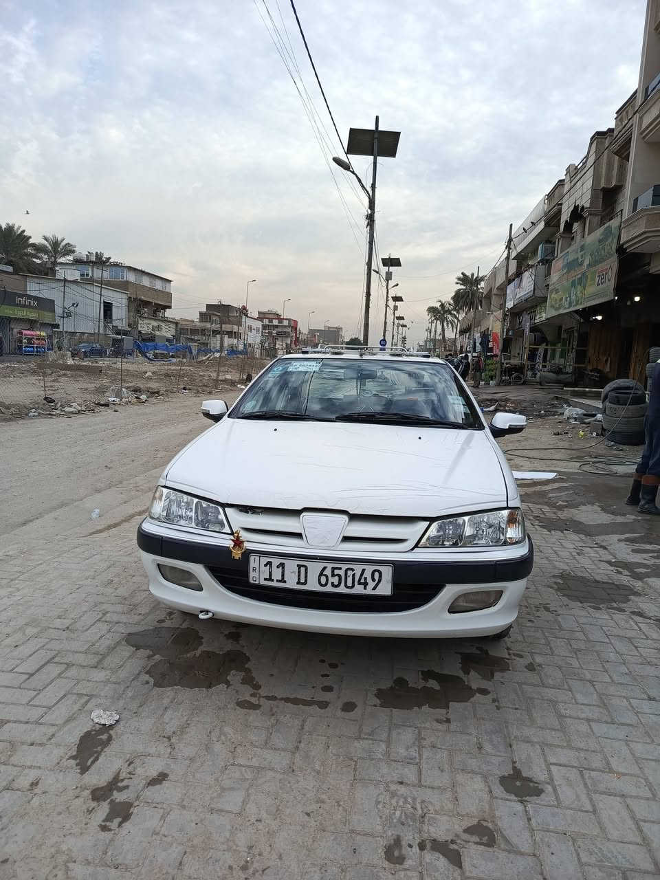 سلام عليكم 
بيجو بأرص للبيع موديل ٢٠١١
باسمي ثاني يوم تحويل 
سياره حلوه وناصبه 
بدون ضربه مكفوله من ضربه
مكفوله كير محرك كهربائيات
كير محرك فرنسي
سياره بيه بس جاملغ يمنه صبغ 
سياره جاهزه 
صدر نص عمر 
تخم تأير
زنون 
سعر ٥٠ 
وبيه مجال للطيبين
مكاني بغداد الدوره
رقم *********** وتساب
