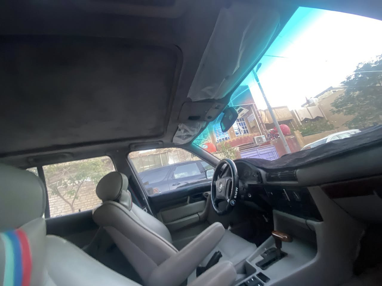 السلام عليكم 
بي ام ستيشن ٥٢٥ موديل ٩٢ بدون ضربة محرك ٦ سلندر كفالة عامة بطاين جدد دواخل جدد السياره نظيفة لون اسود ستيشن مميز  مكان بغداد الحريه والصور بالمنشور لكل السيارة تفاصيل اكثر اتصل 
 📞*********** 📞 
واتساب ورصيد
