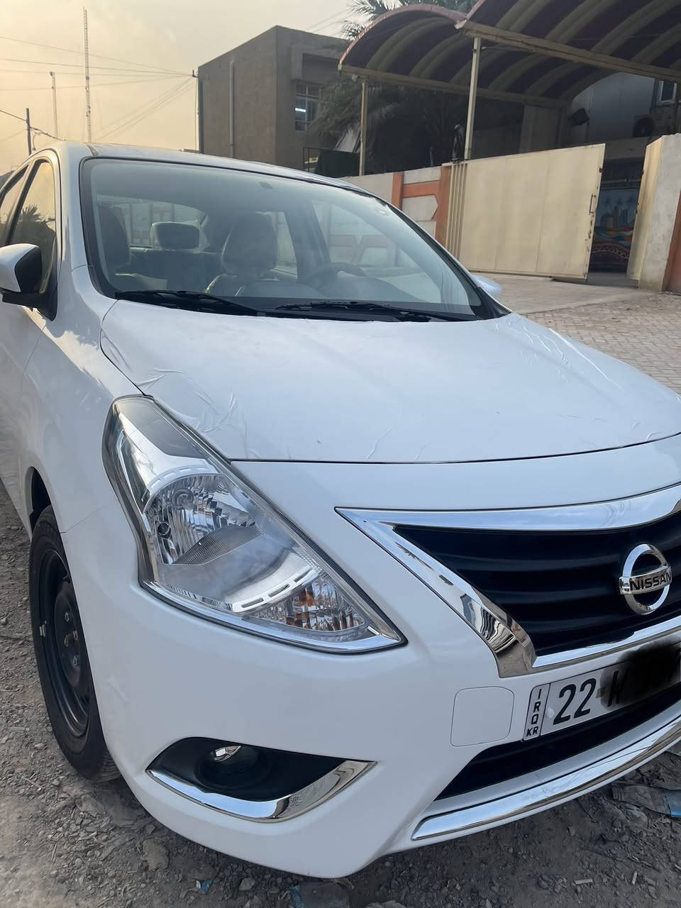 السلام عليكم نيسان سني مصري السيارة جديدة بعدها زيرو ماشية ١٧٠٠ كفالة عامه السعر ١٣٠ مكاني بغداد م الصدر 
للاستفسار ***********
