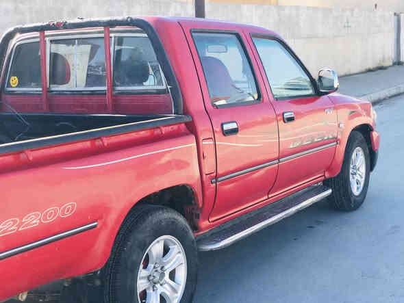 السلام عليكم بيكم دير 2011 رقم دهوك كوبون بانزين موجود مابيها صبغ  وتقحيل وبارد مابيها مكينه بخاخ شرط لاصرف لانفخ تبريد شغال ثلج طخم تايرات جديد السيارة جاهزة ونظيفة شرط مابيها مصرف ابد مال بيت 
السعر 72 ورقة وبي مجال بسيط 
مكاني بعشيقة 
***********
***********
