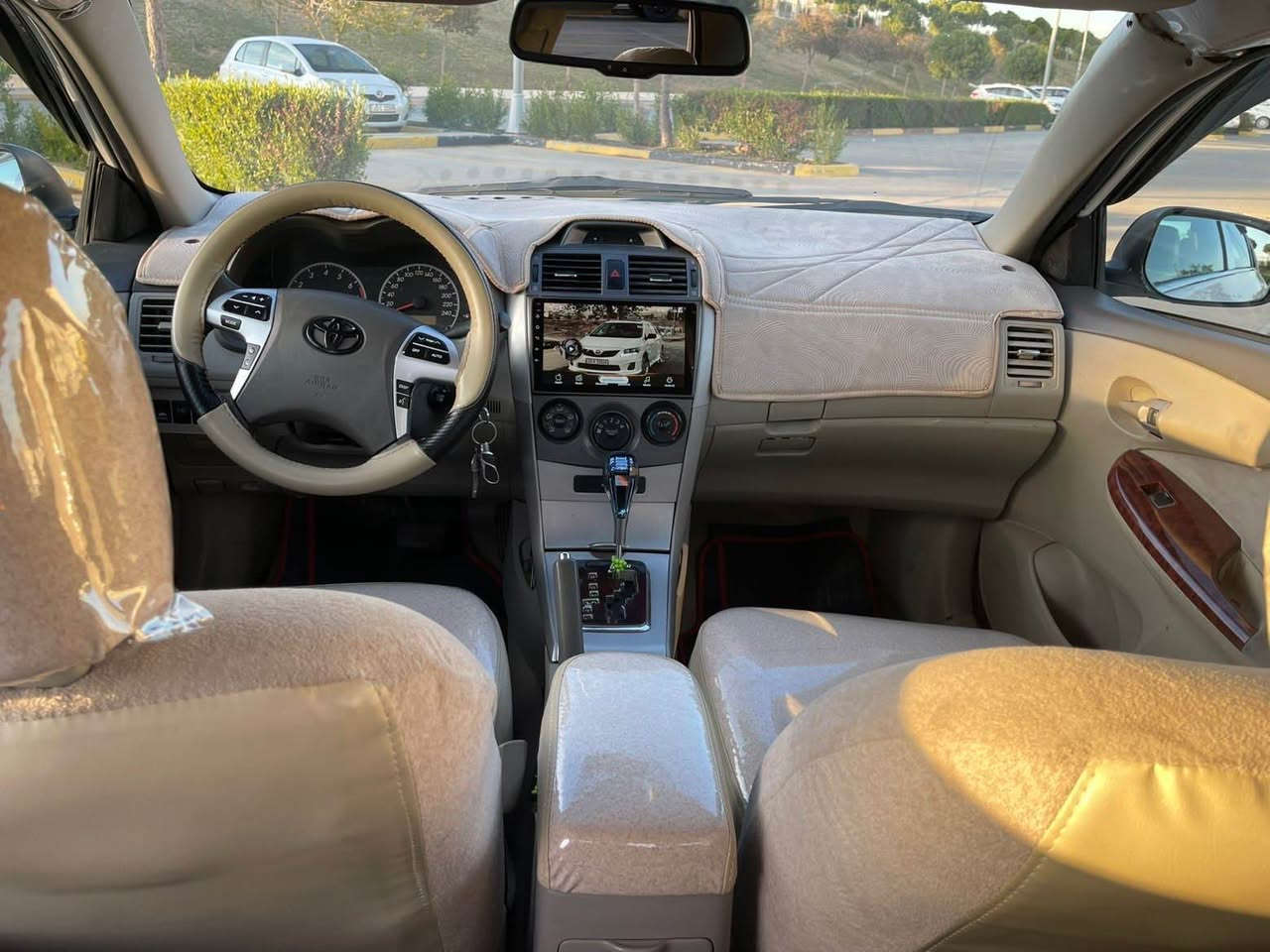 بەناوی خودای گەورە
کرۆلا 2009 فوول مواسەفات 
چوار پارچە و نیوی بۆیاخە بێ ناوگرتن 
مەکینە 16 : سڵاید : شاشە : کامێرا 
ڤۆلیۆم : ئۆتۆماتیک : سپۆرت 
سەنەوی تا  2028 تازەیە 
سعری 96 و مەجال 
لە سلێمانیم *********** السليمانية, العراق
