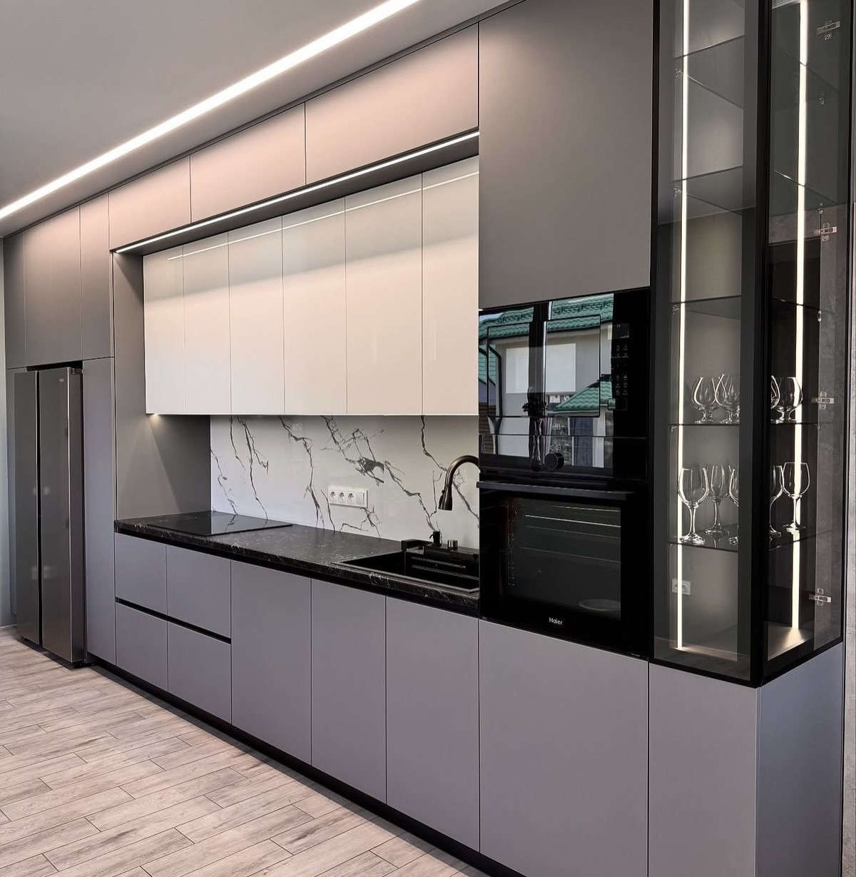 ⁨ 🔥 375 ألف فقط 🔥

رمضان هذا العام… غير 🌙✨

تخيل تدخل مطبخك الجديد
إضاءة هادئة… تفاصيل فخمة… تشطيب نظيف يلمع 🤍

خشب تركي درجة أولى بالكامل
جودة تتحمّل سنين
وتصميم ينفّذ خصيصًا حتى يعكس ذوقك أنت

إحنا ما نبيع مطابخ…
إحنا نصمّم مساحة تعيش بيها أجمل لحظاتك

وبمناسبة شهر رمضان المبارك 🎁
قدمنا عرض استثنائي ولمدة محدودة جدًا

الفرصة ما تتكرر
والعدد محدود بالحجوزات

📍 المعرض الجديد:
البصرة – الجنينة – شارع البهو
قرب مرطبات ابن العرندس

📞 للحجز والاستفسار:
***********
***********
***********

مطابخ روما…
للي يعرف قيمة الفخامة ✨⁩
