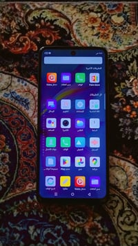 انفنكس نوت 30 • ٢٥٦ • شق خفيف