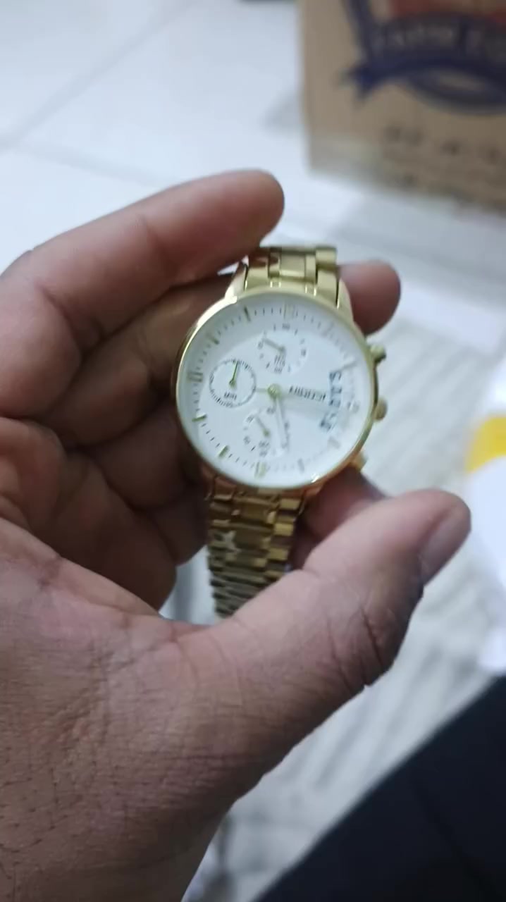 ساعه اصليه مختمه وسناتر شغاله اعلى سعر بالعافيه


**إذا كنت صاحب هذا الإعلان وتريد حذفه لأي سبب، رجاءا أرسل رسالة إلى الدعم الفني**