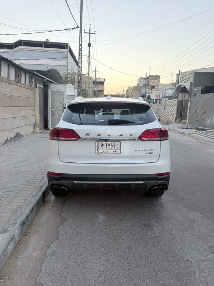 للبيع هافال h6 2021 لون الابيض الجيل الثاني
وكالة ماخذها من الشركة كاش وحرة بدون اقساط

المواصفات فول الفول كلشي الي بالك بيها 
كاميرات 360
دخول بدون مفتاح
سياقة ذاتية
اوتو هولد
هاند بريك دكمة
صوت DTS
بانوراما كاملة  فتح وغلق
نظام الاصططاف التلقائي
كار باي واندرويد اوتو
وبعد بيها هواي مواصفات

السيارة ماشية 110 كيلو صيانة عند الشركة كامل
مبدل محرك من الوكالة جديد وليس مستعمل اثر ضربة كيس الدهن  وبدلته جديد مو مستعمل 

ضمان المحرك الجديد سنة كاملة
السيارة بيها فقط جاملغ امامي صبغ اثر ضربة حقيقية جدا  
الباقي مكفول كفالة عامة 
السيارة جديدة جدا
سعرها 117 ورقة جيبهم وتعال بالعافية مستعجل لان كاص سيارة رح توصل

مكان السيارة البصرة 
***********

