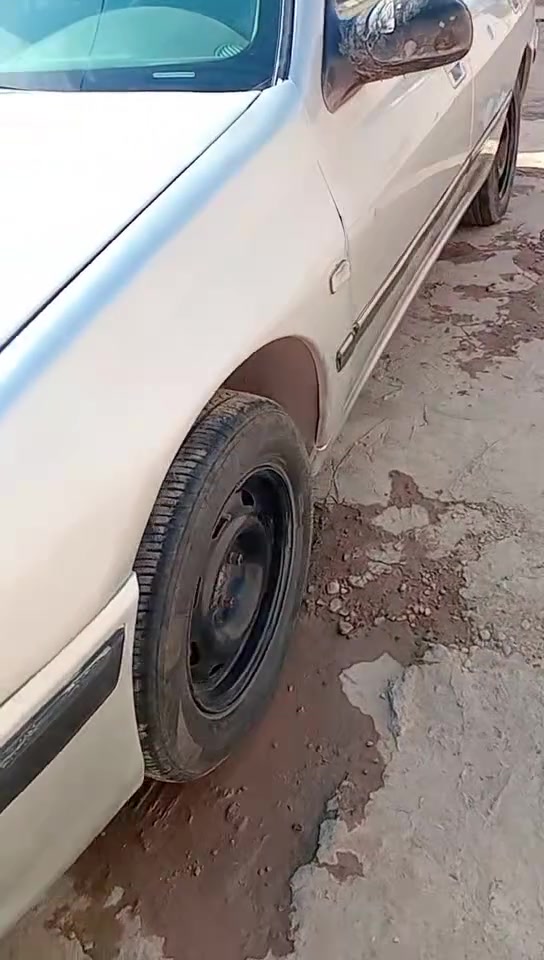 سلام عليكم سياره كفاله وسياره خير من الله  نوعيتها بيجو، 406فرنسي موديل 2002سياره نقصها تبريد وبيها طخه خفيفه بل باب لخلفي حتا مابينه الرقم وتواصل ***********

