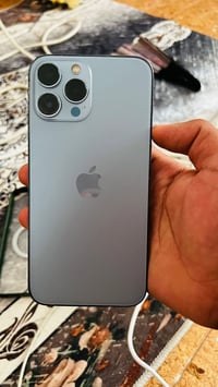 ايفون ١٣ برو ماكس • ٢٥٦ • بطارية ٨٢
