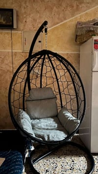 مرجوحه • مستعملة شوي • كوت