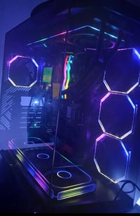 كيس للبيع بدون كرت شاشه 7 7800X3D  Ram T.force DDR5 6000 CL30. 2×16 32...