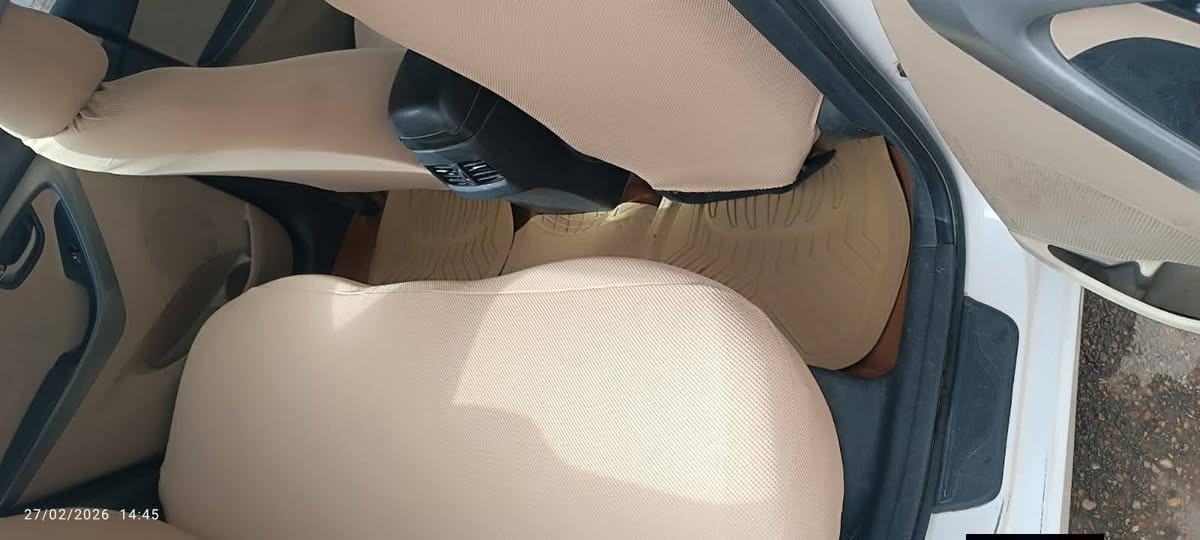 النترة موديل 2015خليجي رقم ذي قار سنويه ل27تحويل ثاني يوم  محرك1600دوش محرك وكير كفاله حداديه حلوه
تبريد شغال قطعتين
 ارضيه جلد شاشه تحكم استيرن جهتين 

بيها صبغ قطعتين وجاملغ امامي معمر نفسه 
#السعر 95 وبيها مجال 
  #مكاني ناصريه بلغراف اتصل ***********
