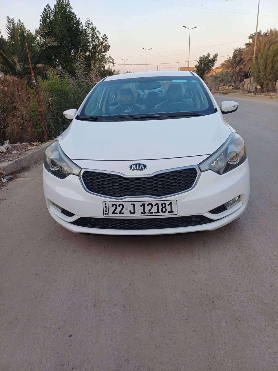 سيراتو ٢٠١٥ خليجي جاملغ خلفي أيسر  رش ماشيه ١٧٠ كيلو تحويل او كاله مكاني بغداد    ***********
