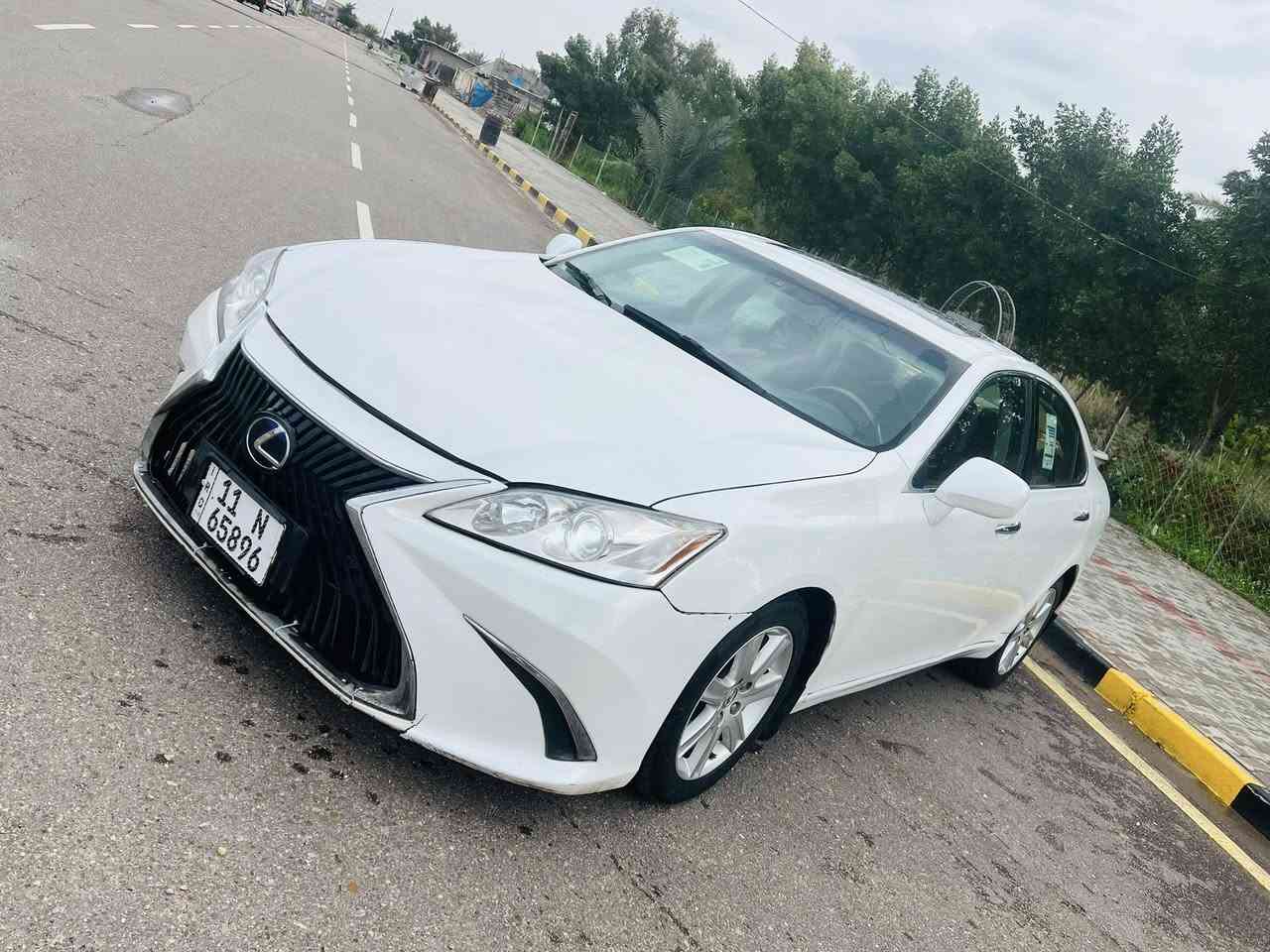 الكزز موديل  2009  مكينه و كير و حداديه و تبريد كفاله وارد امريكي حادث بنيد فقط رقم بغداد تحويل مباشر السعر 97 وبيه مجال بصيط 
  ***********
