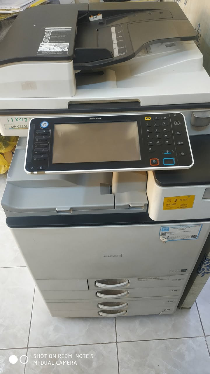 السلام عليكم
ثلاث طابعات ريكو ملون واسود وابيض ابيع فحم مع العلم 2 شغالات
للاستفسار الاتصال على الرقم 
***********
مكاني بابل
