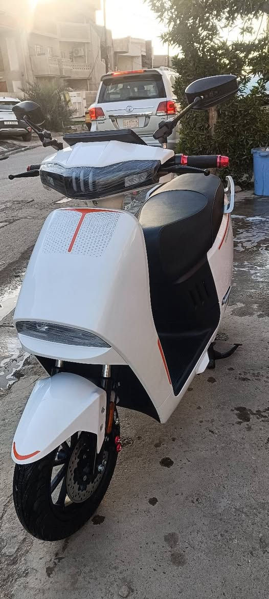 الوحش المحوري 5000w الدراجة زيرو صار اسبوع من مشتريها ومستخدمة يومين فقط الشراي يتصل ***********
