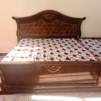 غرفه مصري • سرير ومرايا • اعظميه