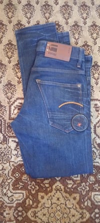 جي ستار أصلي • قياس 30/32 • شارع فلسطين