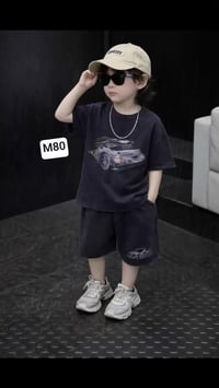 قياس 1-2-3-4-5 سنة للحجز والاستفسار مسنجر او واتساب 07818179528