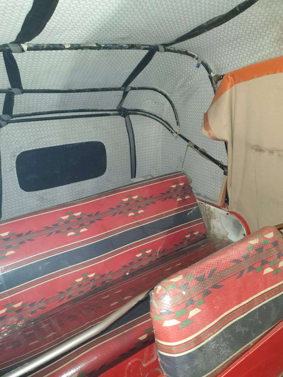 تك تك ١٧اوراق كامله المصطفى تك تك جهازه مكينه مجفته جديد لاتقيص ولا تبخير تخم داير صار سبوع من شديتهن ركبه جديده اصليه هم ١٠ايام بدلها جديده كهربايات كهله شغاله تك تك جهازه مال عيشه تعبت عليها سعد٣ملاين و٤٠٠الف ***********بيها مجال
