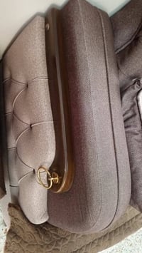 ديوان • للبيع
