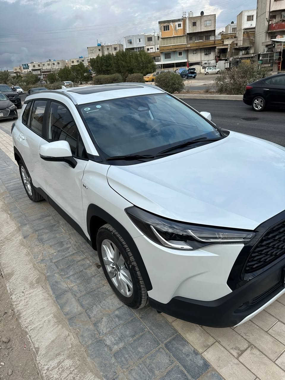 سلام عليكم تويوتا كورلا كروز السعر ٢٧ 
زيرو ماشية ٣ الف 
المواصفات
مكينة 2000 هايبرد | سلايت فتحة | رادار امامي | تحديد مسار طريق | سياقة ألية | بصمة تشغيل ودخول ذكي | تبريد قطعتين | تحذير علامات مرورية وسرعة المحددة | شاشة مسجل كار بلي | كامرة خلفية بلادية والى اخرا

دهن جديد امزويل
***********
