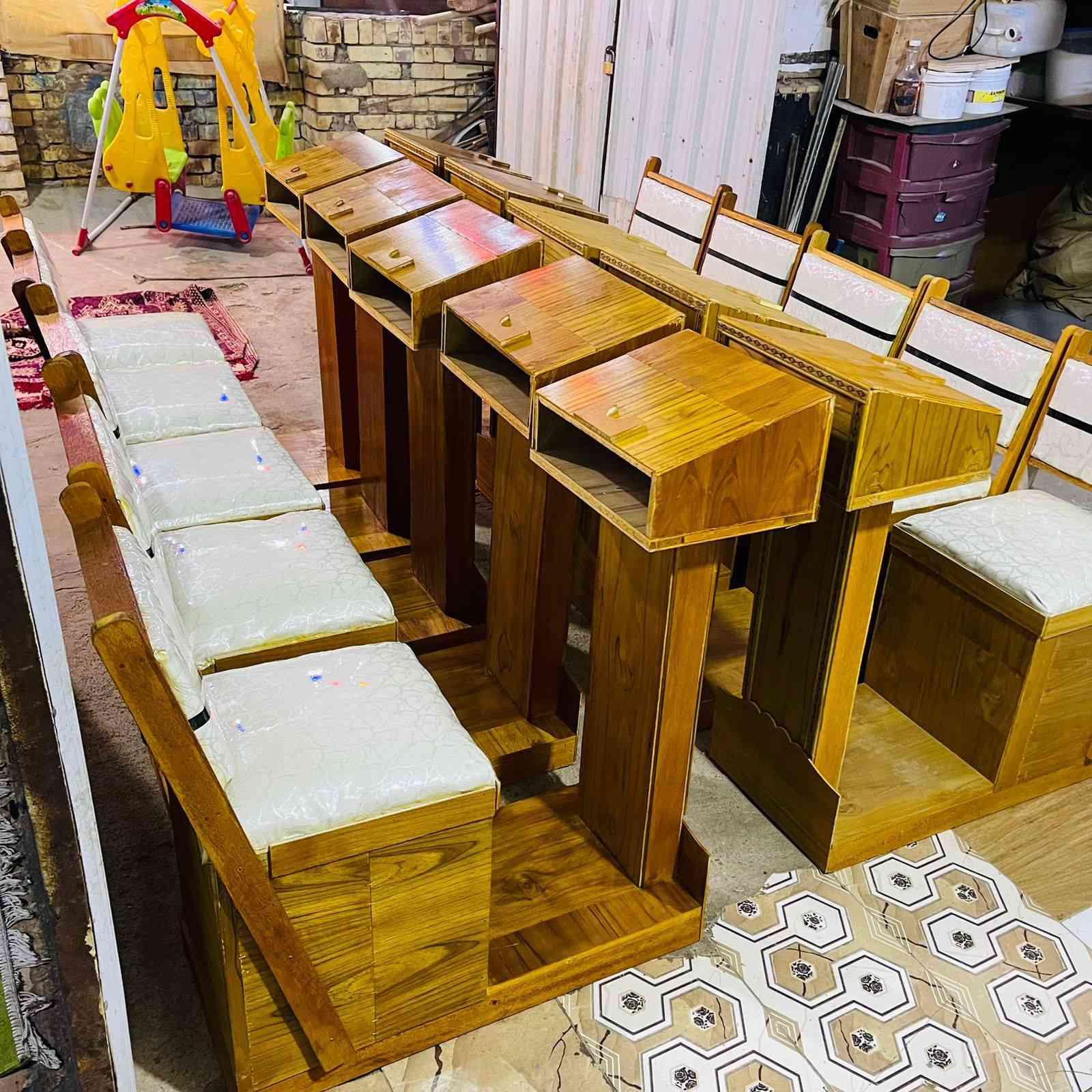 السلام عليكم توفر كرسي صلاه ابو الصندوك تسكام نوع ثقيل مدوشم جلد ومصبوغ القطعه 50الف 
متوفر توصيل لجميع المحافظات 10 الف


**إذا كنت صاحب هذا الإعلان وتريد حذفه لأي سبب، رجاءا أرسل رسالة إلى الدعم الفني**