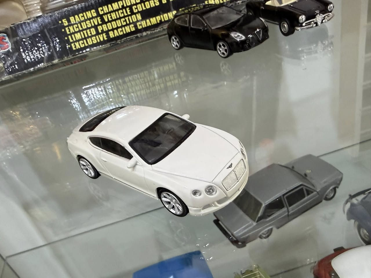 متوفر للبيع
سيارات حجم 1/43


**إذا كنت صاحب هذا الإعلان وتريد حذفه لأي سبب، رجاءا أرسل رسالة إلى الدعم الفني**